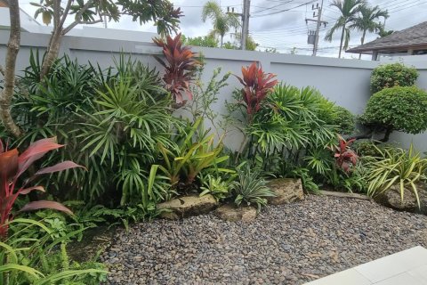 House in Bang Tao, Thailand 3 bedrooms № 84828 - photo 14