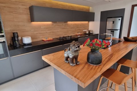 House in Bang Tao, Thailand 3 bedrooms № 84828 - photo 23