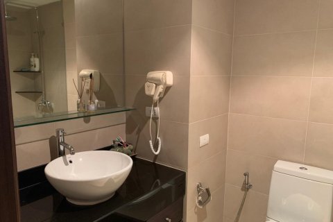 Condo à Bang Tao, Thaïlande, 2 chambres  № 84824 - photo 6