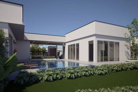 Villa in Bang Lamung, Thailand 4 bedrooms № 132638 - photo 10