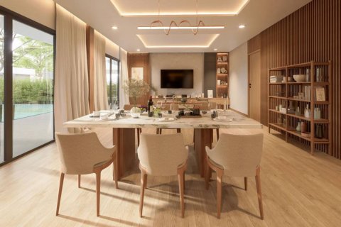 Villa in Bang Lamung, Thailand 4 bedrooms № 132638 - photo 7