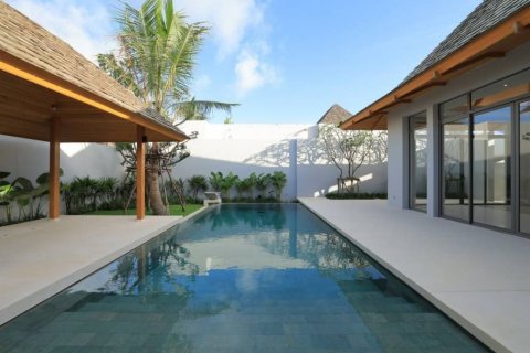 Villa in Bang Tao, Thailand 3 bedrooms № 132634 - photo 3
