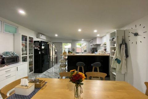 House in Chiang Mai, Thailand 3 bedrooms № 126165 - photo 28