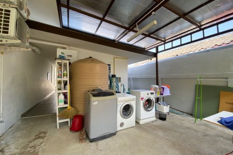 House in Chiang Mai, Thailand 3 bedrooms № 126165 - photo 12