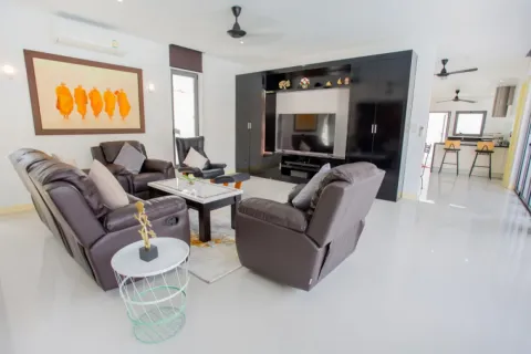 Villa in Phuket, Thailand 4 bedrooms № 28210 - photo 3