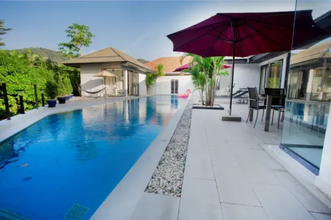 Villa in Phuket, Thailand 4 bedrooms № 28210 - photo 27