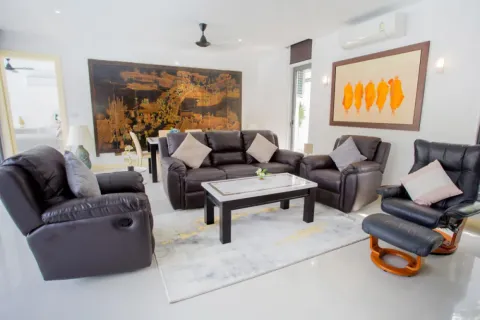 Villa in Phuket, Thailand 4 bedrooms № 28210 - photo 2