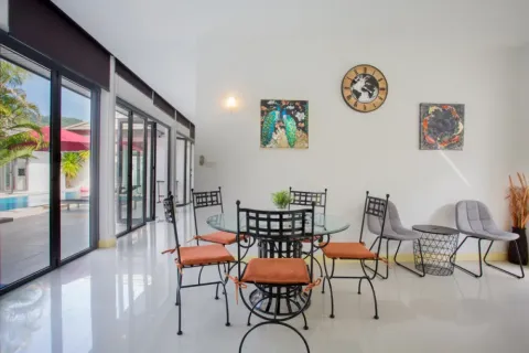 Villa in Phuket, Thailand 4 bedrooms № 28210 - photo 6