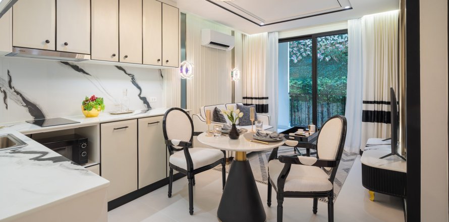 Appartement à The Embassy Lifesur Jomtien Beach, Pattaya, Thaïlande 3 chambres № 119882