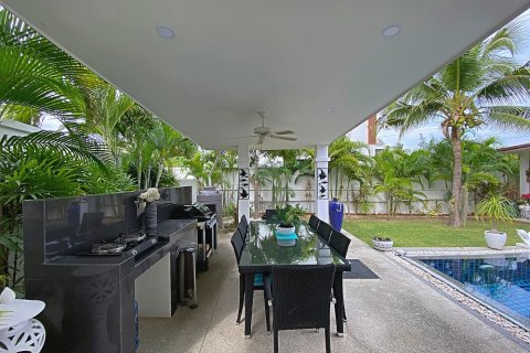 House in Hua Hin, Thailand 3 bedrooms № 125387 - photo 15