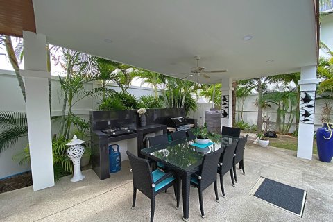 House in Hua Hin, Thailand 3 bedrooms № 125387 - photo 14