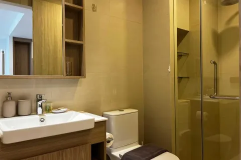 Condo in Bang Tao, Thailand, 2 bedrooms № 132061 - photo 13