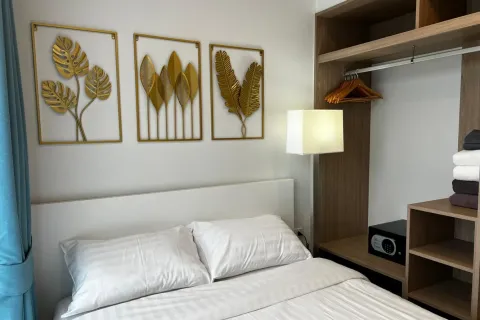 Condo in Bang Tao, Thailand, 2 bedrooms № 132061 - photo 7