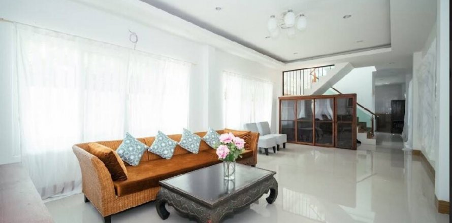 Villa in Ko Kaeo, Thailand 3 bedrooms № 86851