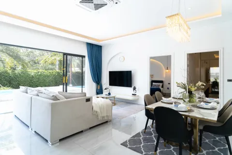 Villa in Phuket, Thailand 3 bedrooms № 107215 - photo 6
