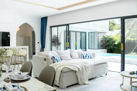 Villa in Phuket, Thailand 3 bedrooms № 107215 - photo 3