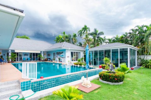 Villa à Hua Hin, Thaïlande 4 chambres № 101924 - photo 5