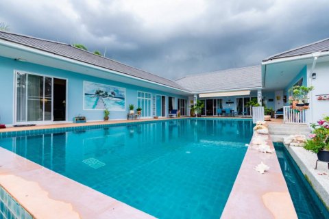 Villa à Hua Hin, Thaïlande 4 chambres № 101924 - photo 2