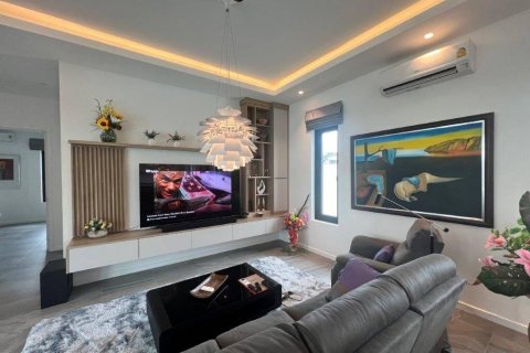 Villa in Hua Hin, Thailand 3 bedrooms № 101922 - photo 3