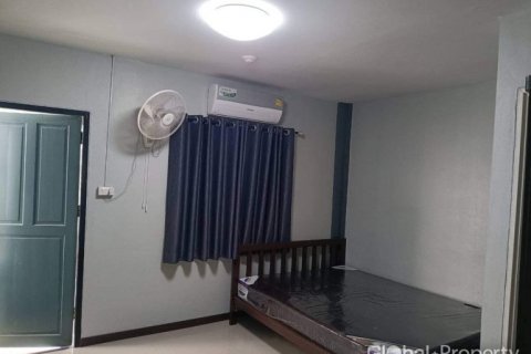 Коммерческая недвижимость в Паттайе, Таиланд  № 132362 - фото 3