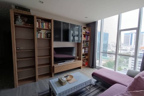 Condo in Bangkok, Thailand, 2 bedrooms  № 132448 - photo 4