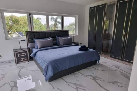 Вилла в Раваи, Таиланд с 3 спальнями № 86449 - фото 10