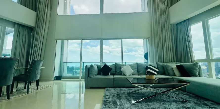 Penthouse in Khlong Toei, Bangkok, Thailand 4 bedrooms № 142362