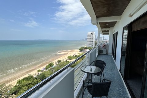 Condo sur Jomtien Beach, Pattaya, Thaïlande, 3 chambres № 132293 - photo 6