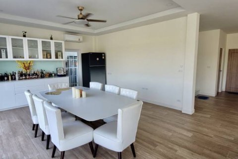 Вилла в Хуа Хине, Таиланд с 4 спальнями  № 100944 - фото 5