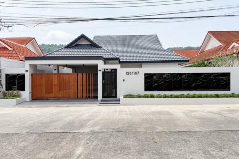 Villa in Ko Kaeo, Thailand 3 bedrooms № 124517 - photo 3