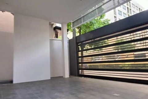 Дом в Бангкоке, Таиланд с 3 спальнями  № 143062 - фото 2