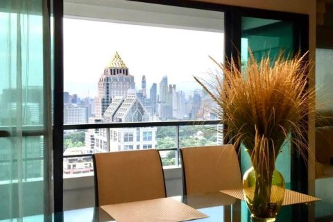 Кондоминиум с 3 спальнями в Сатхоне, Бангкок, Таиланд № 143063 - фото 4