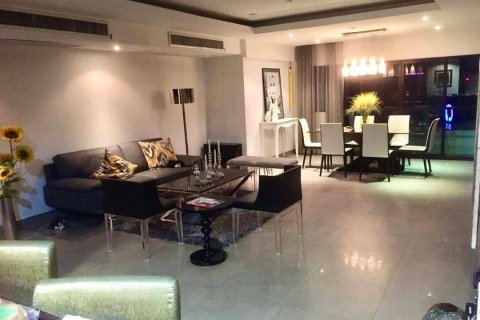 Кондоминиум с 3 спальнями в Сатхоне, Бангкок, Таиланд № 143063 - фото 7