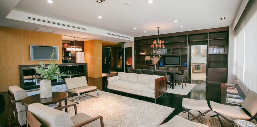 Кондоминиум с 3 спальнями в Бангкоке, Таиланд № 143516