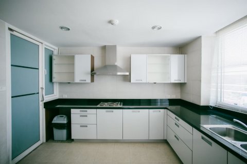 Кондоминиум с 3 спальнями в Бангкоке, Таиланд № 143519 - фото 16