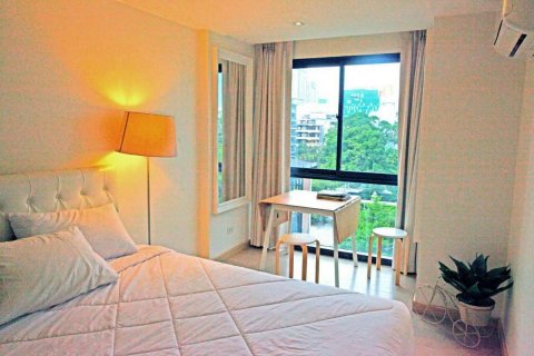 Кондоминиум с 1 спальней в Бангкоке, Таиланд № 143953 - фото 4