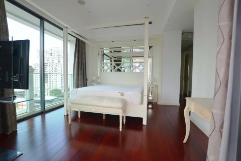 Кондоминиум с 2 спальнями в Бангкоке, Таиланд № 143518 - фото 4