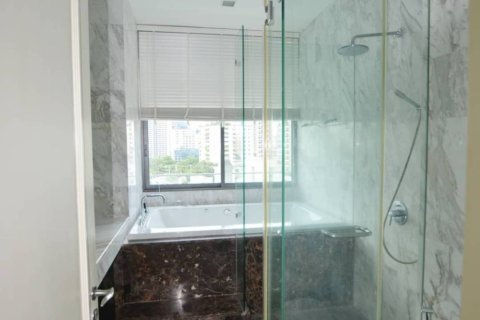 Кондоминиум с 2 спальнями в Бангкоке, Таиланд № 143518 - фото 8