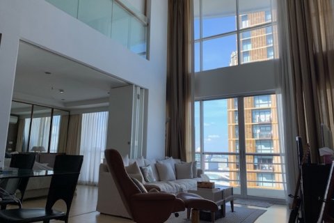 Condo à Bangkok, Thaïlande, 2 chambres  № 143951 - photo 1