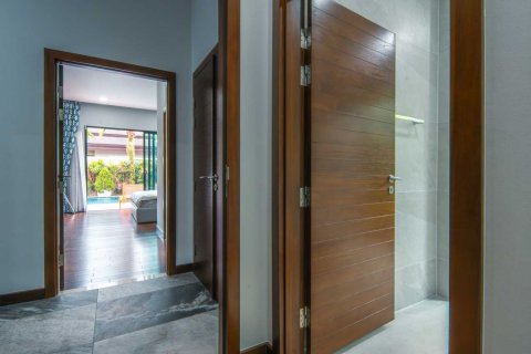House in Bang Tao, Thailand 4 bedrooms № 120811 - photo 8