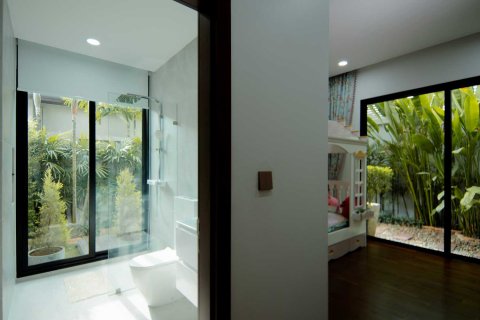 House in Bang Tao, Thailand 4 bedrooms № 120811 - photo 10