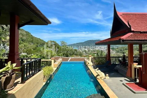 House in Kamala, Thailand 4 bedrooms № 131293 - photo 1