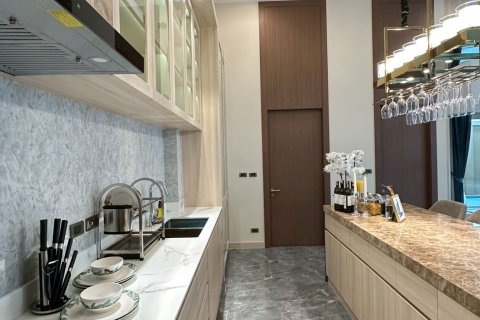 Villa in Pattaya, Thailand 4 bedrooms № 130455 - photo 20