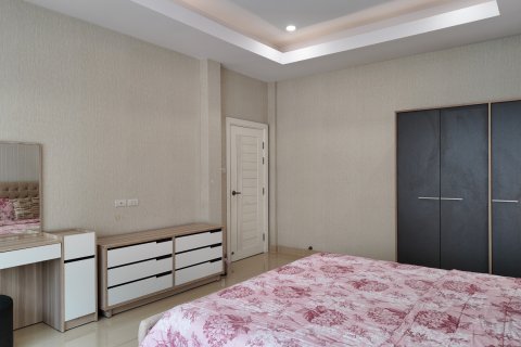 Villa à Pattaya, Thaïlande 4 chambres № 130449 - photo 19