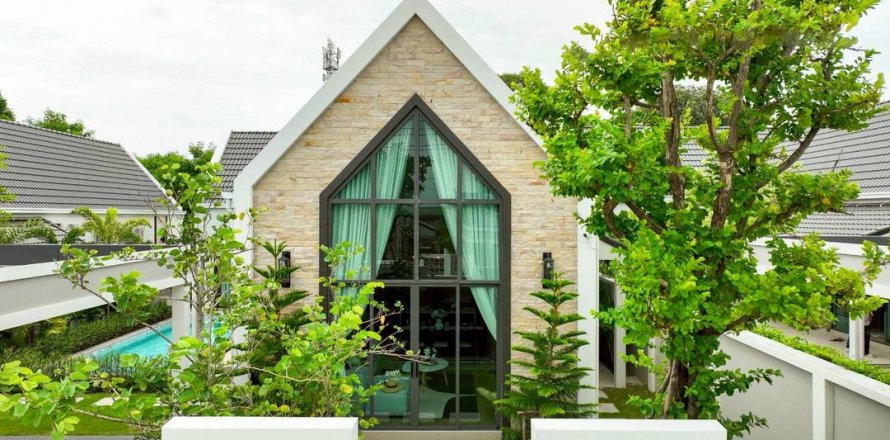 Villa in Pattaya, Thailand 3 bedrooms № 130450