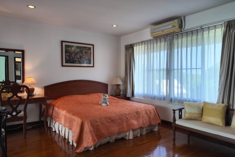 Вилла в Паттайе, Таиланд с 3 спальнями № 130451 - фото 15