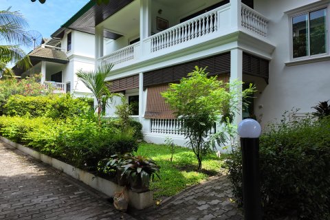 Вилла в Паттайе, Таиланд с 3 спальнями № 130451 - фото 2