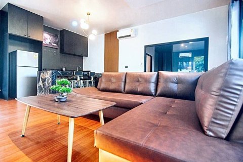 Villa à Pattaya, Thaïlande 5 chambres № 86904 - photo 8