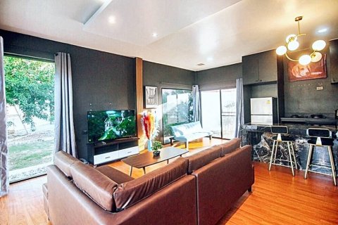 Villa à Pattaya, Thaïlande 5 chambres № 86904 - photo 5