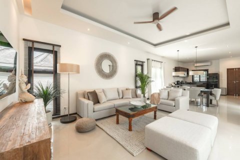 Villa in Bang Tao, Thailand 3 bedrooms № 85926 - photo 6